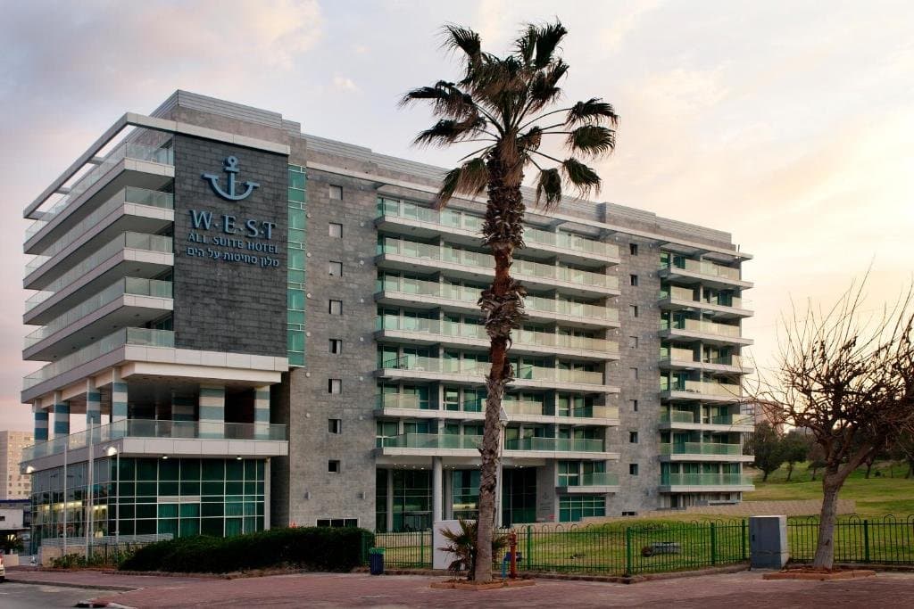 West Ashdod Hotel - Brown Hotels