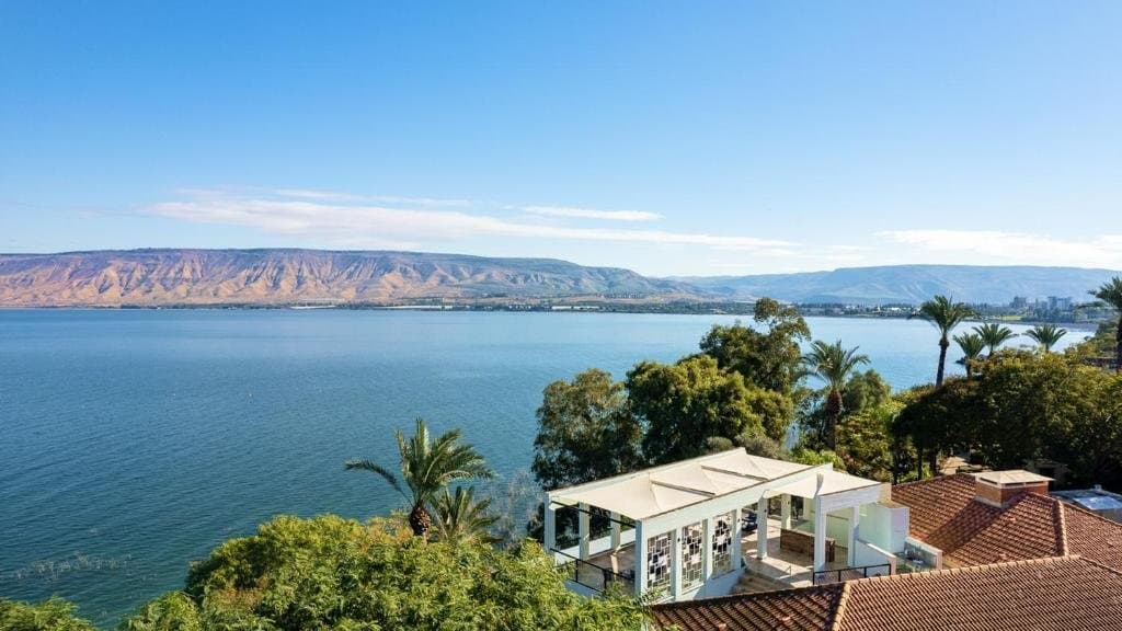Jacob Ohalo Kinneret Hotel